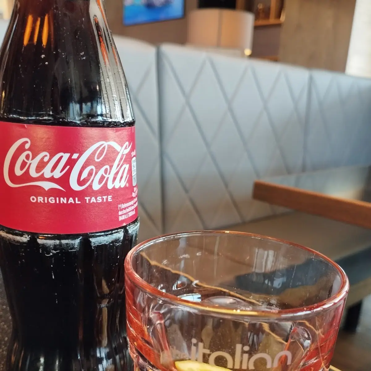 Cola