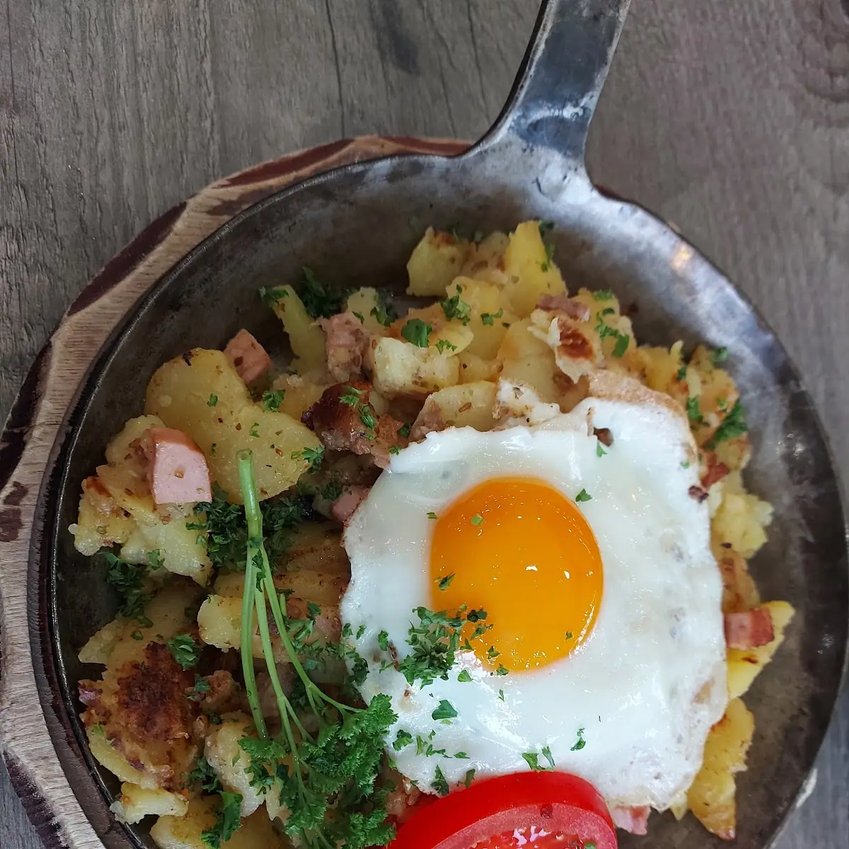 Spätzle Mit Gerösteten Zwiebeln Und