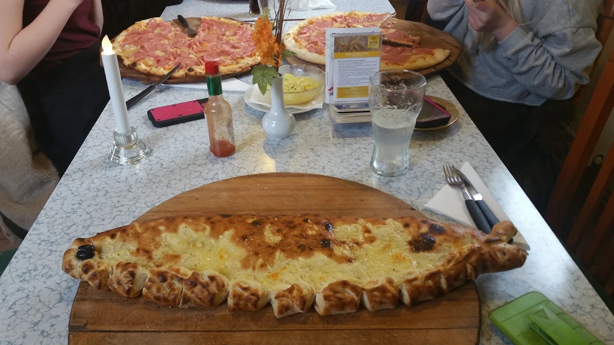 Calzone Groß
