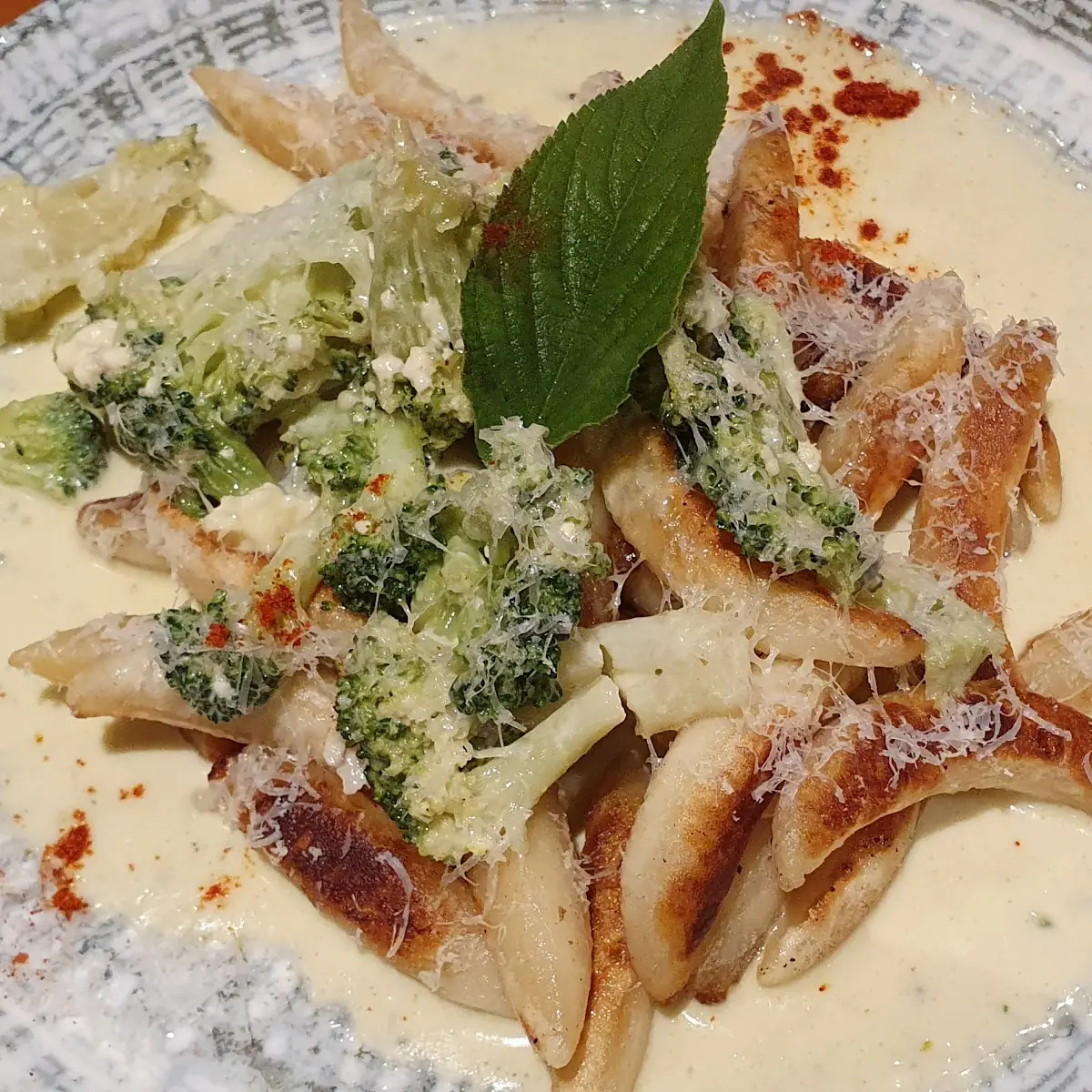 Kartoffelnudeln Mit Brokoli Und Gorgonzola Soße