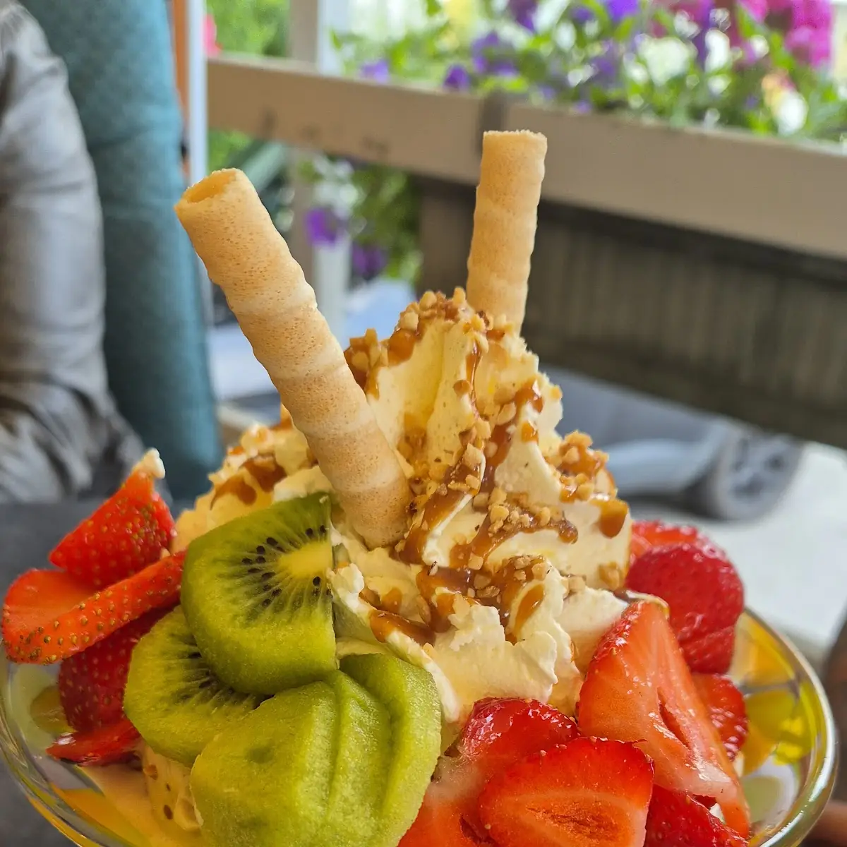 Erdbeer Kiwi Becher