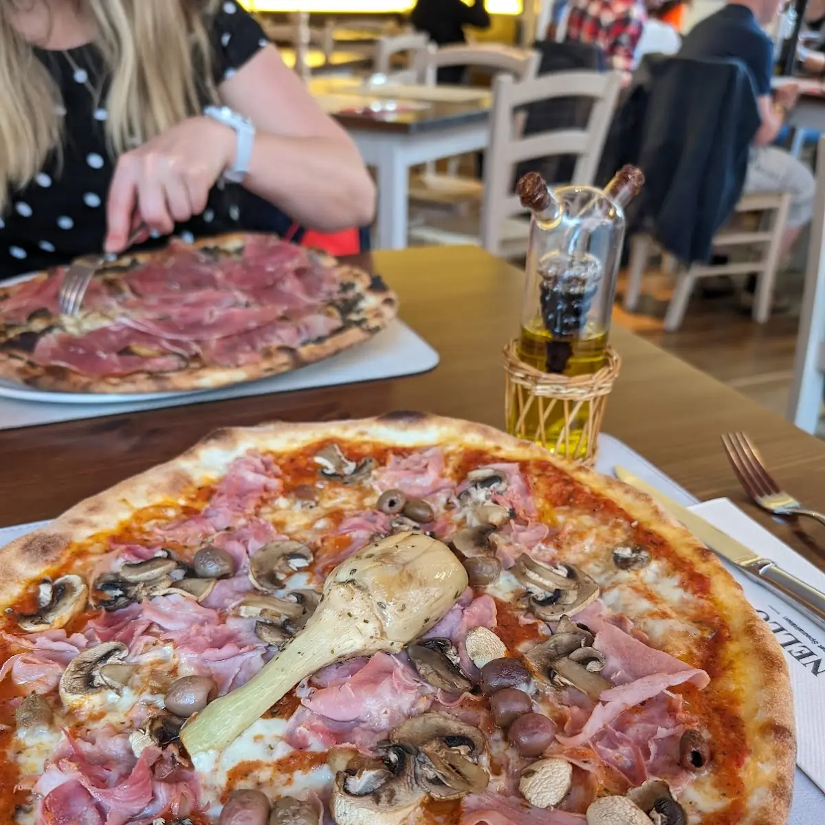 Pizza Capricciosa