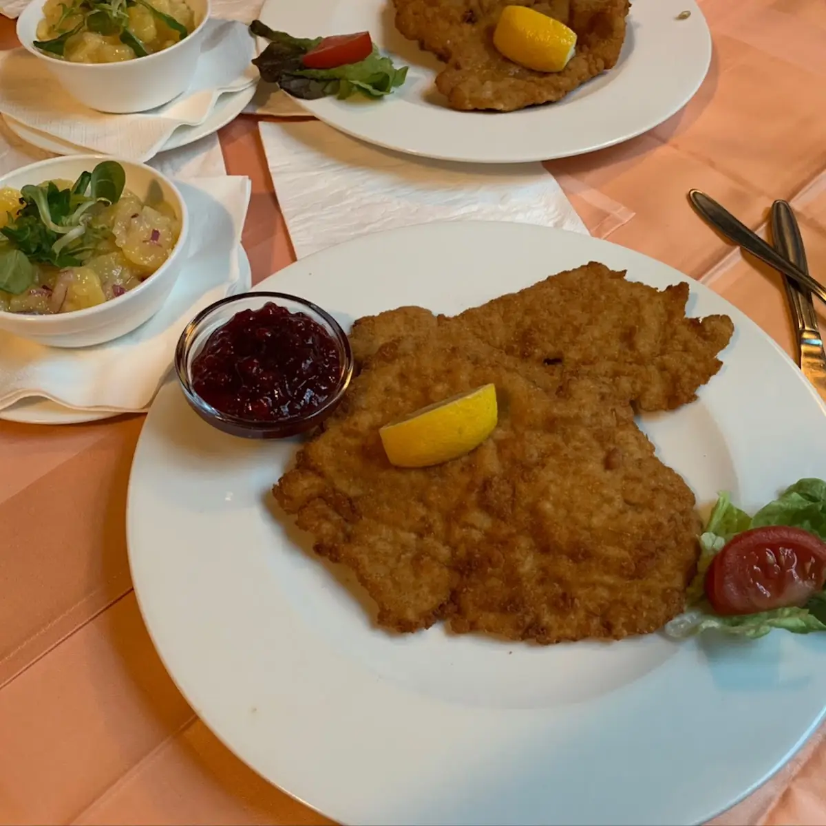 Wiener Schnitzel Vom Kalb Mit Kartoffelsalat