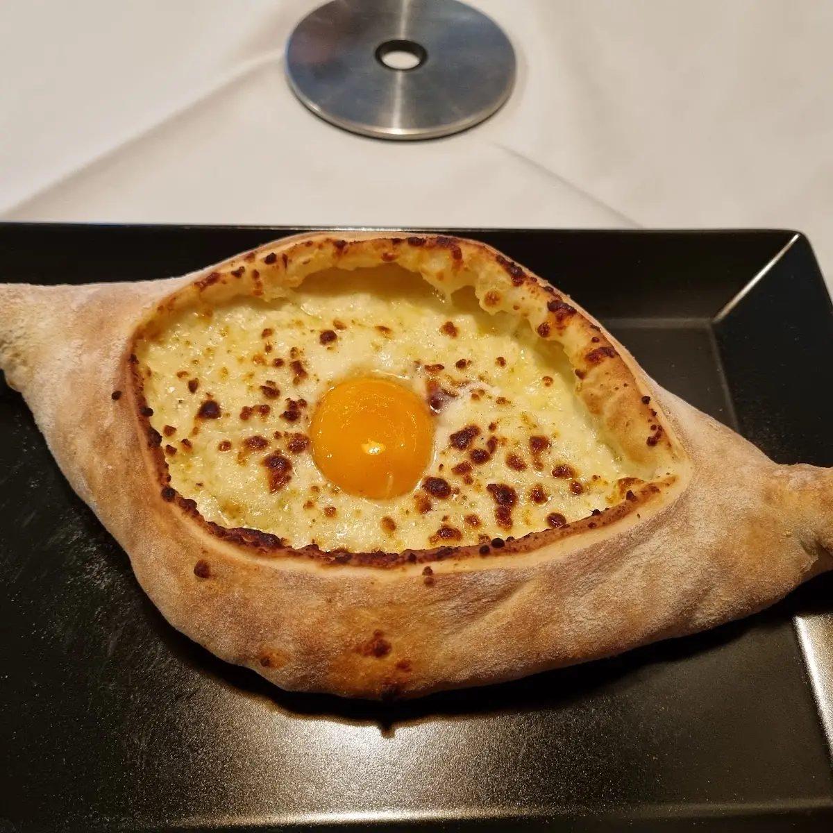 Khachapuri Atscharuli