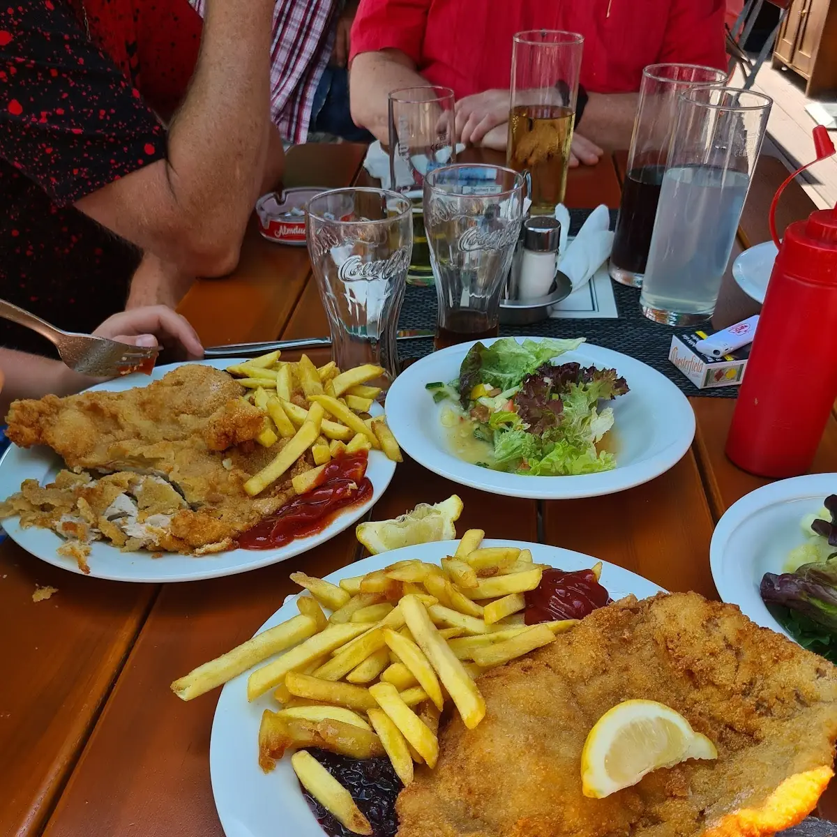 Cordon Bleu Mit Salat
