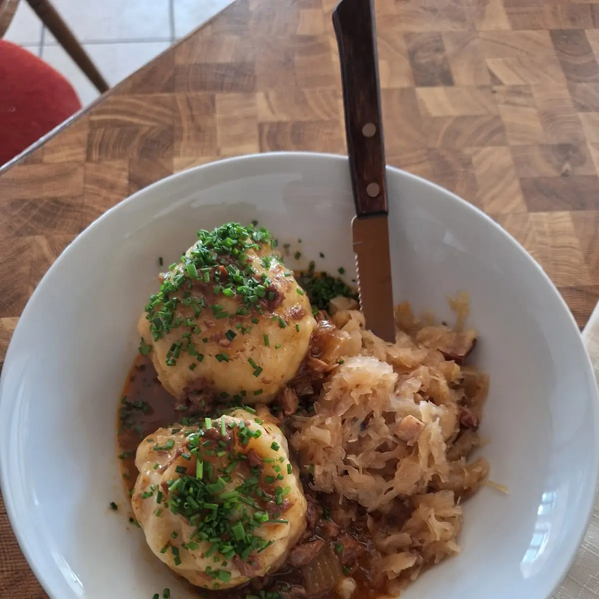 Hausgemachter Semmelknödel