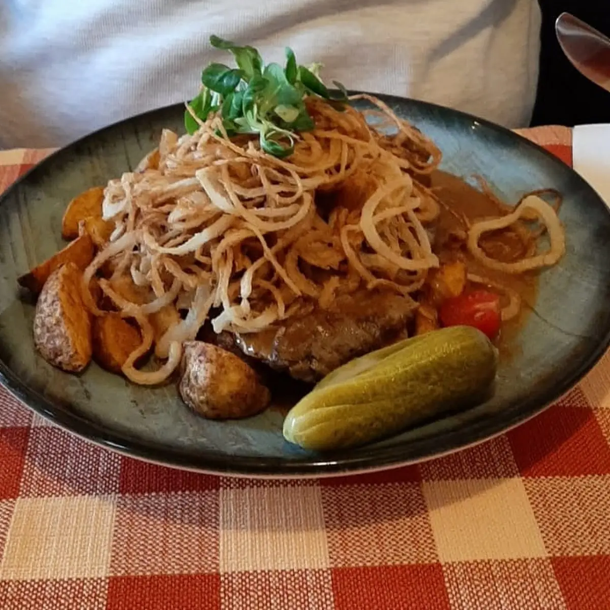 Zwiebelrostbraten