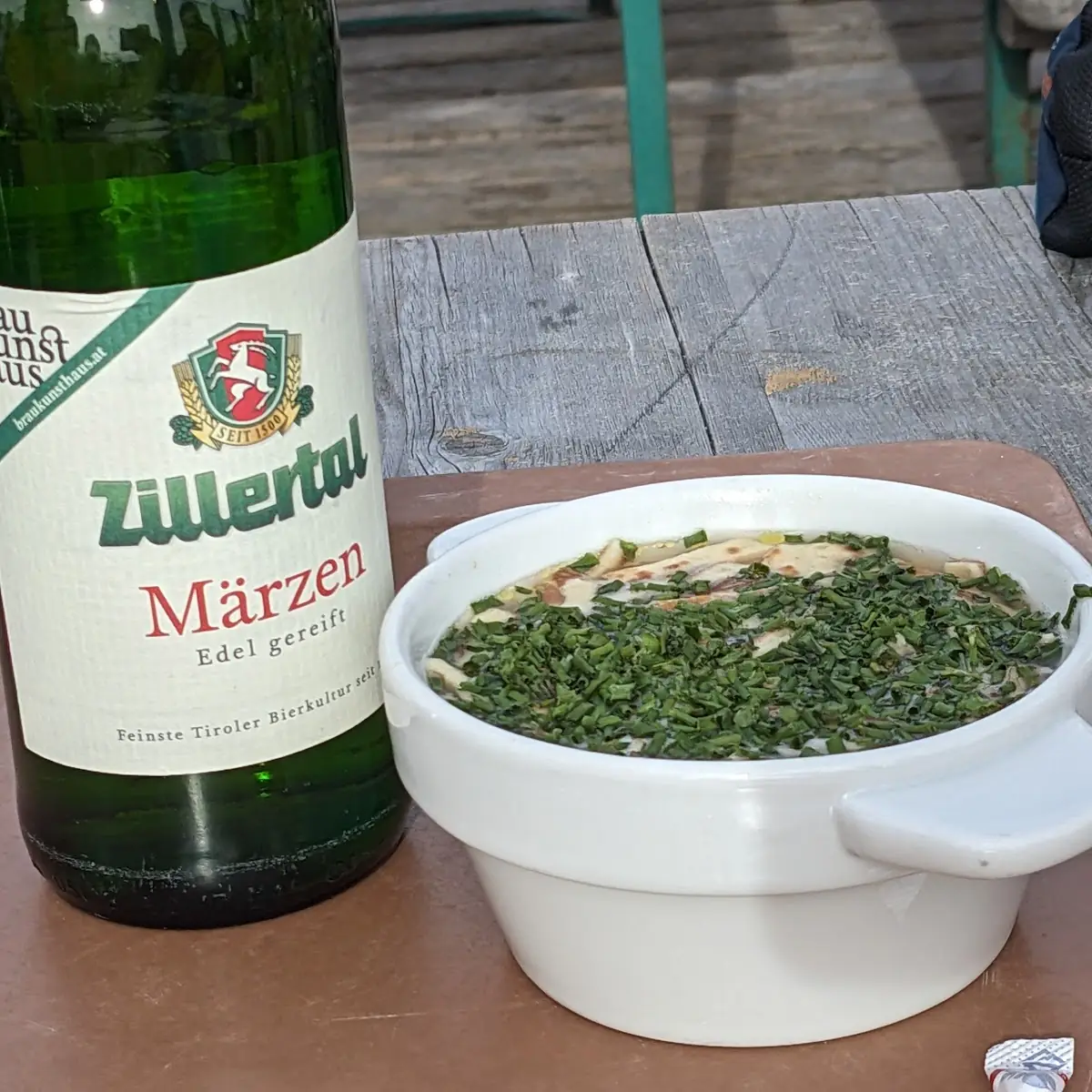 Fritatensuppe Und Bier