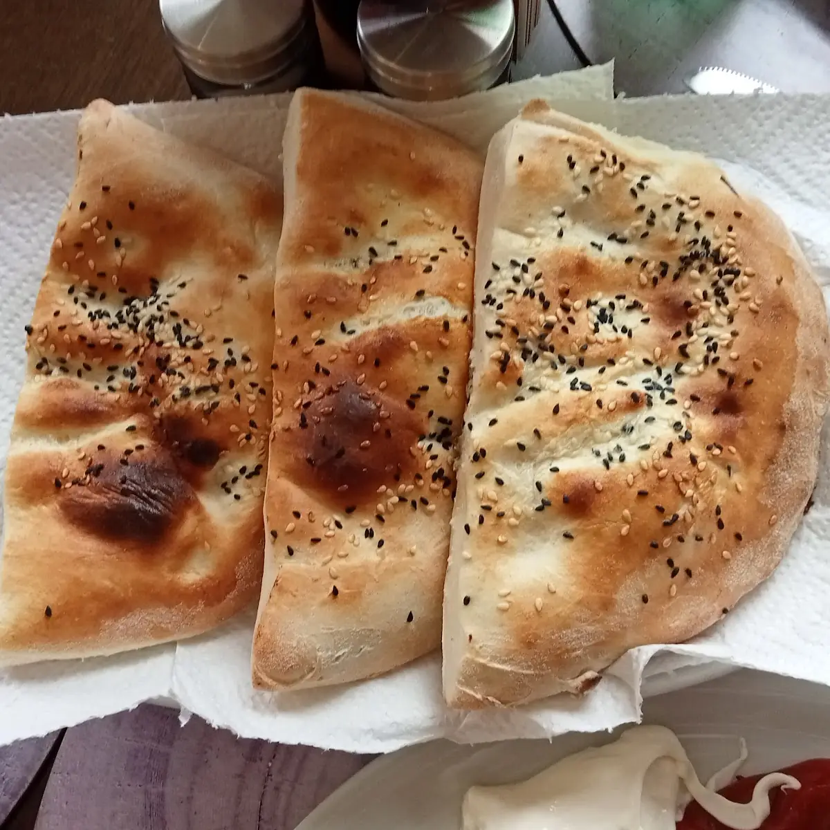 Konya Pizzastangerl