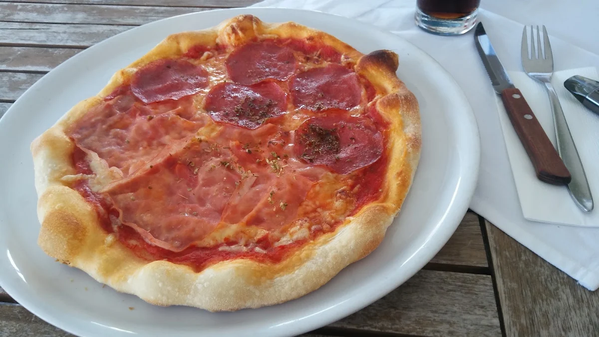 Schinken Und Salami