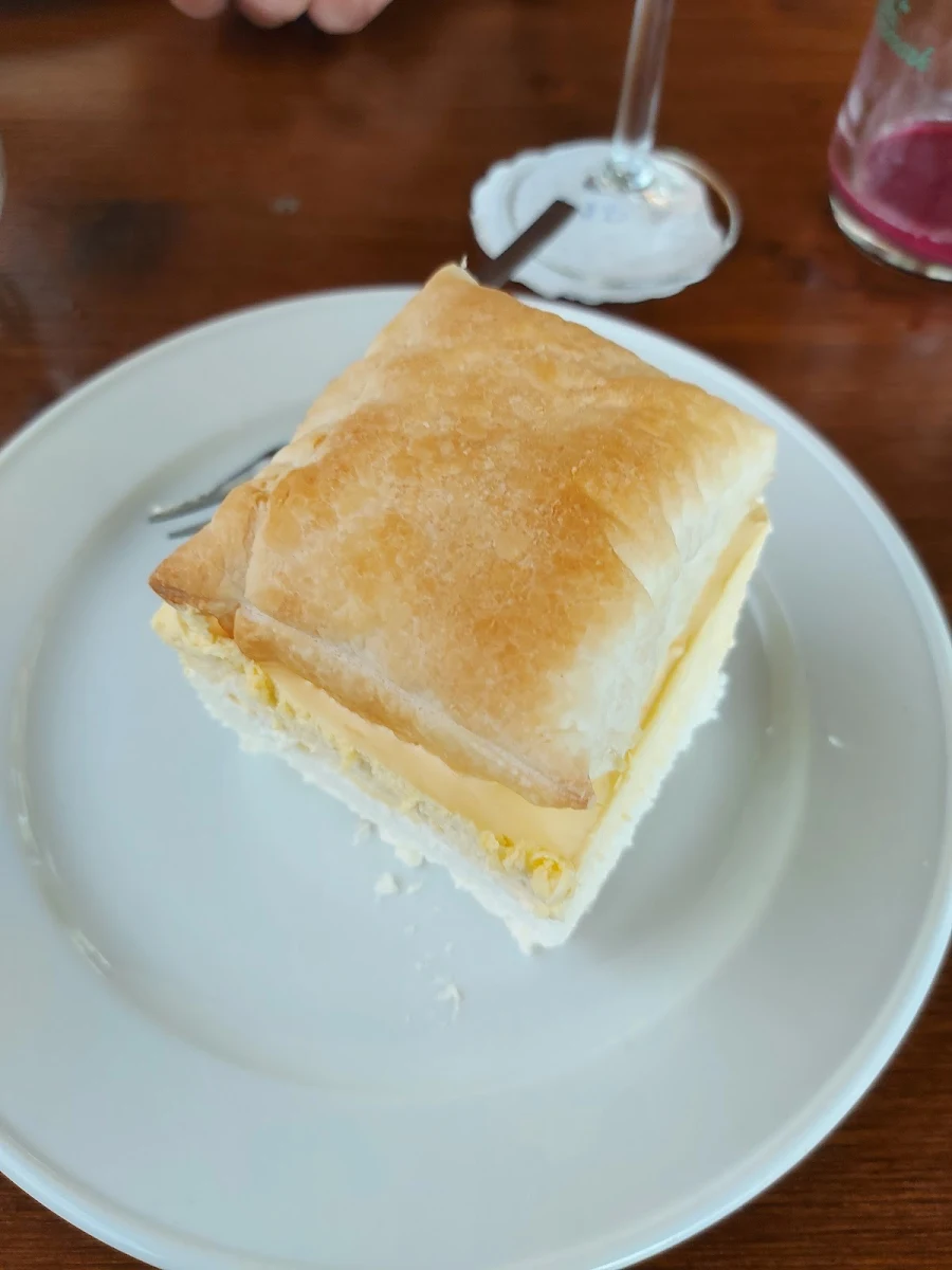 Creme Schnitte