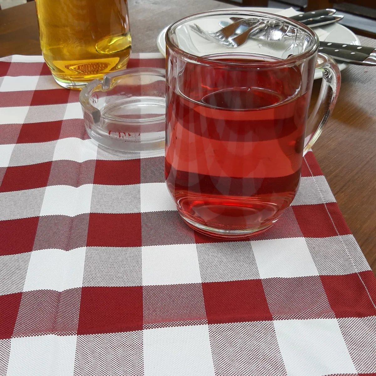 Traubensaft Gespritzt