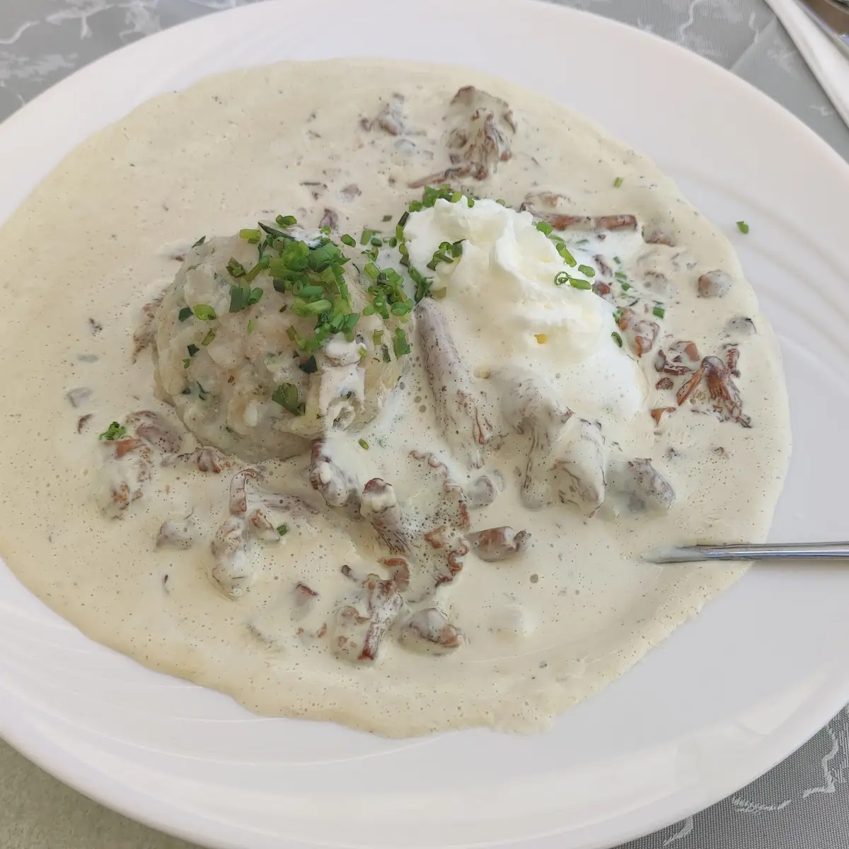 Semmelknödel