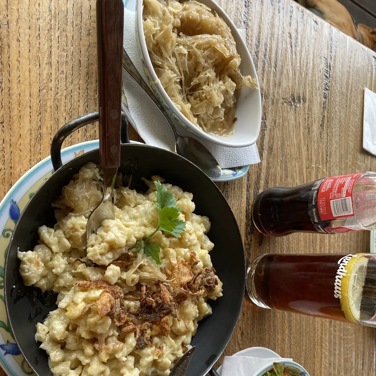 Kasnocken Mit Salat
