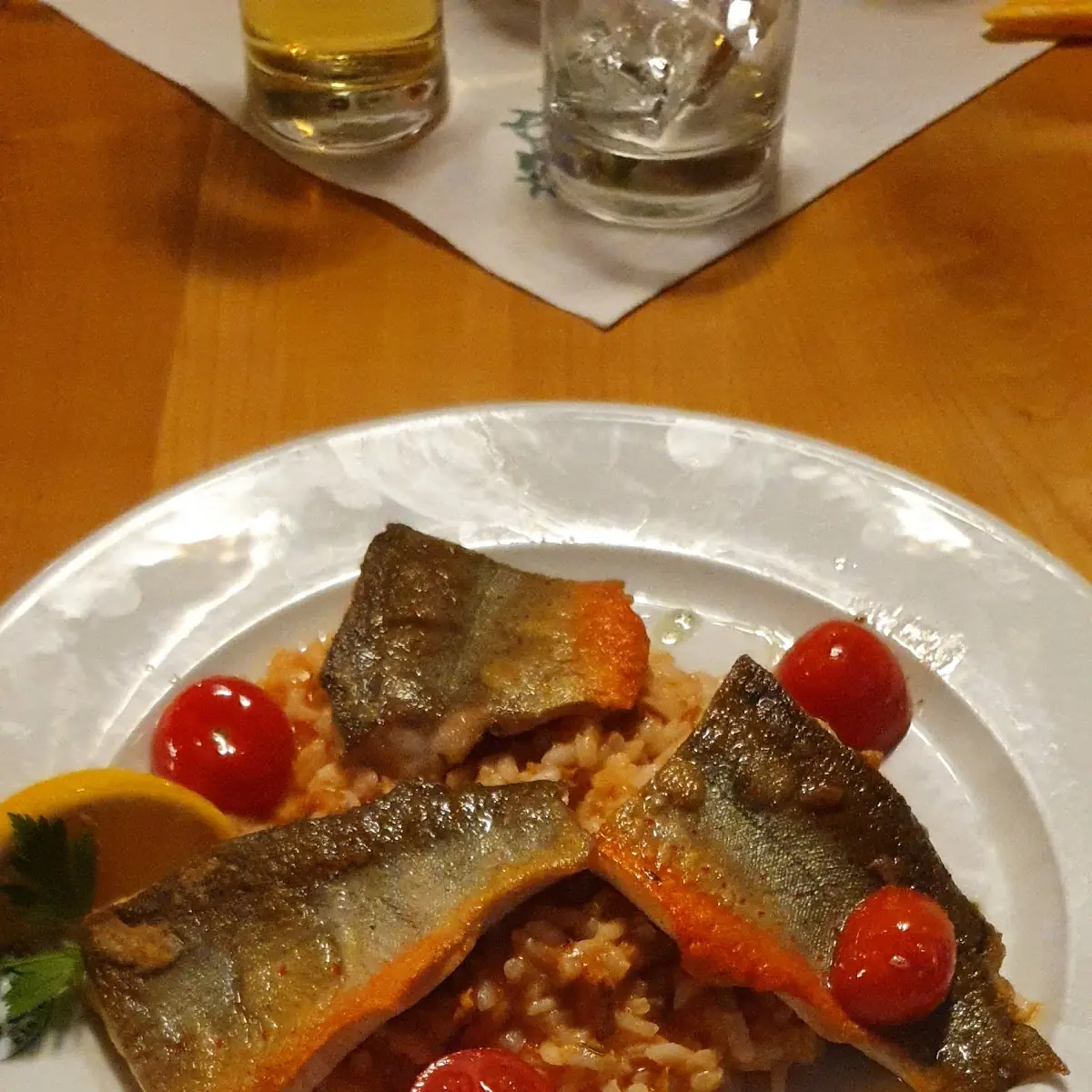 Saibling Mit Eierschwammerlrisotto