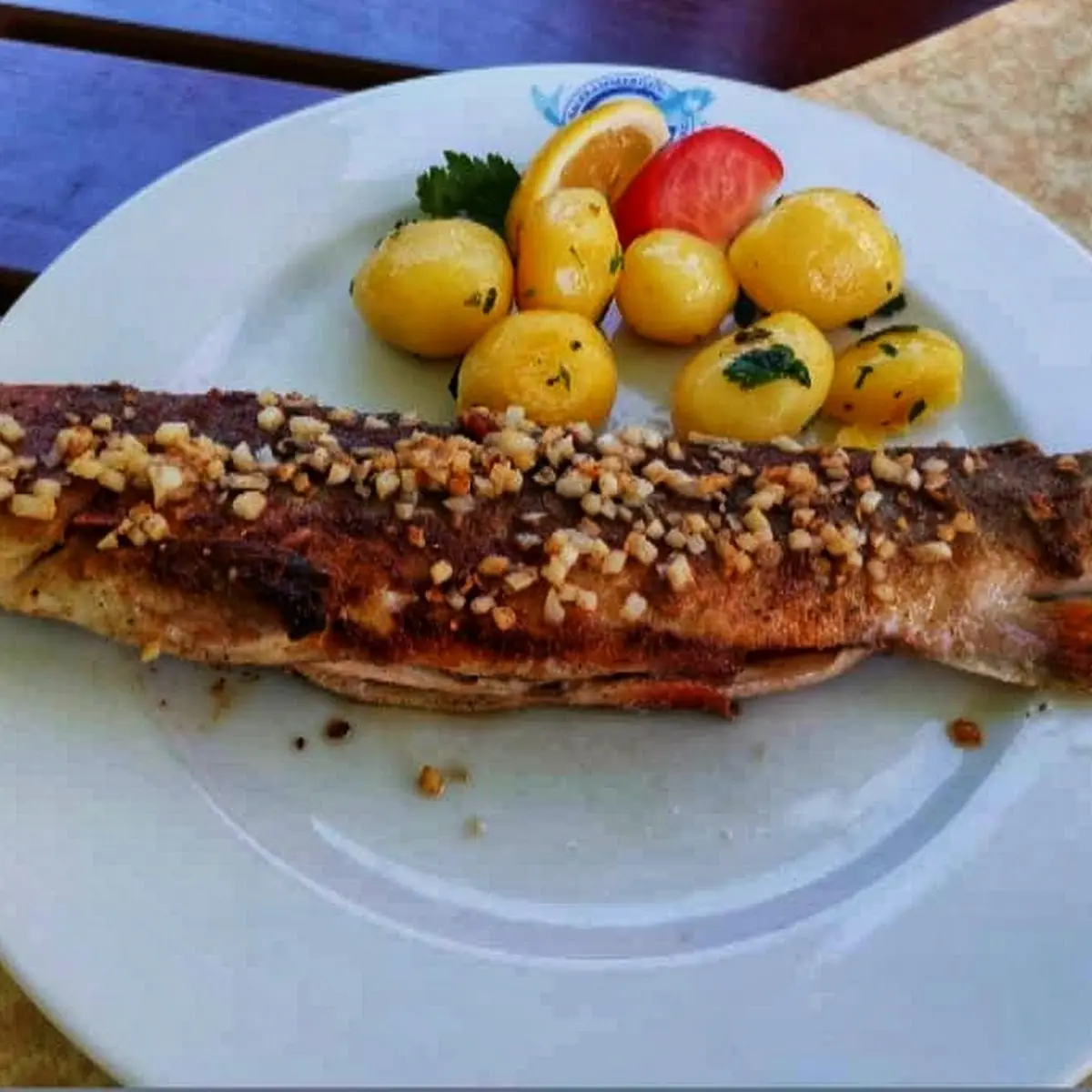 Saibling Mit Petersilkartoffeln