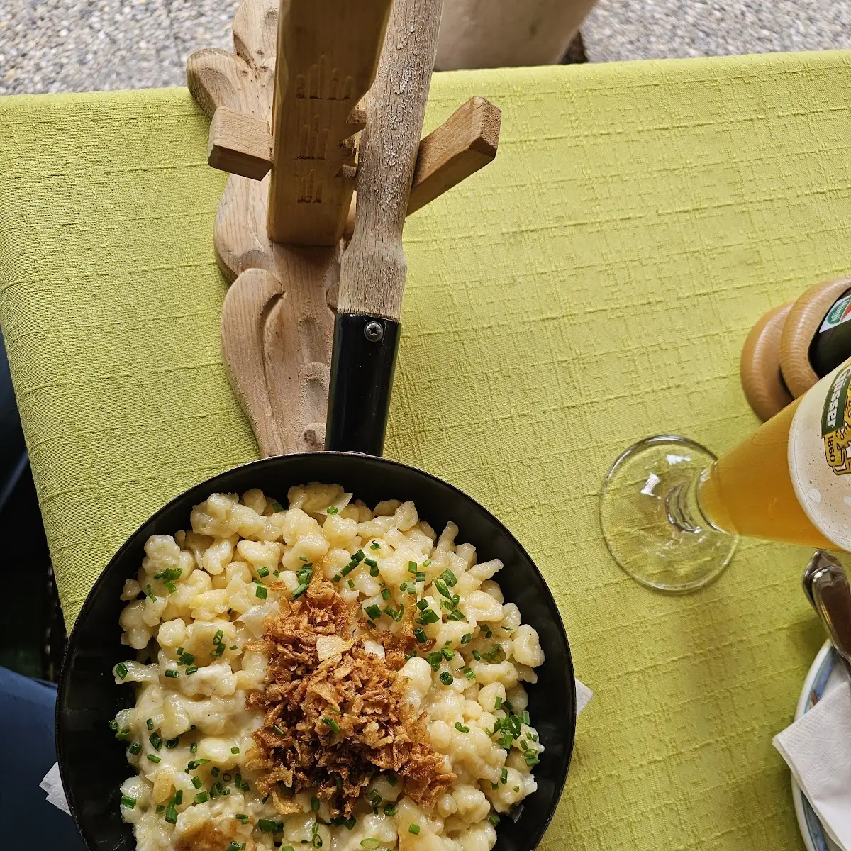 Käsespätzle Mit Salat