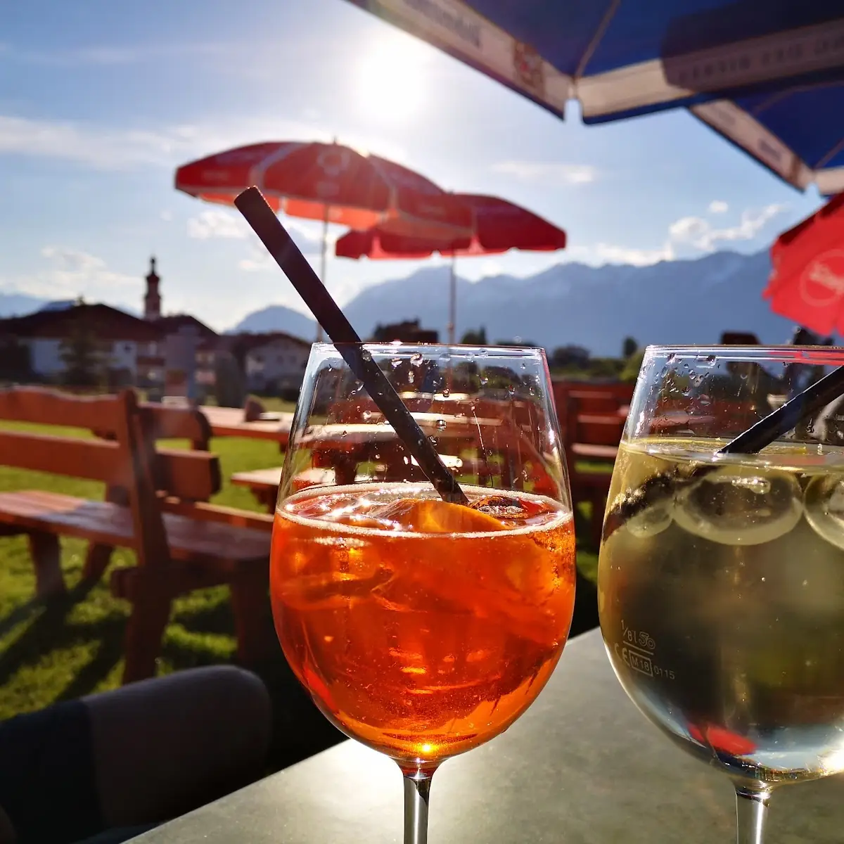 Aperol Spritz Und Hugo