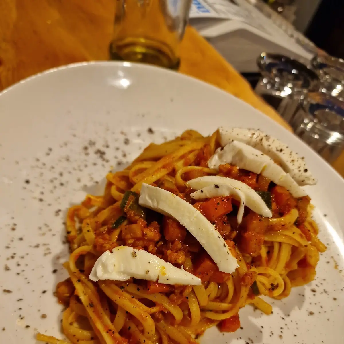 Spaghetti Mit Mozzarella