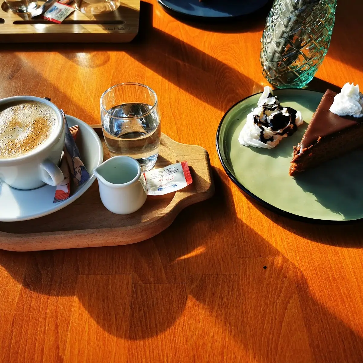 Verlängerter Mit Sacher Torte