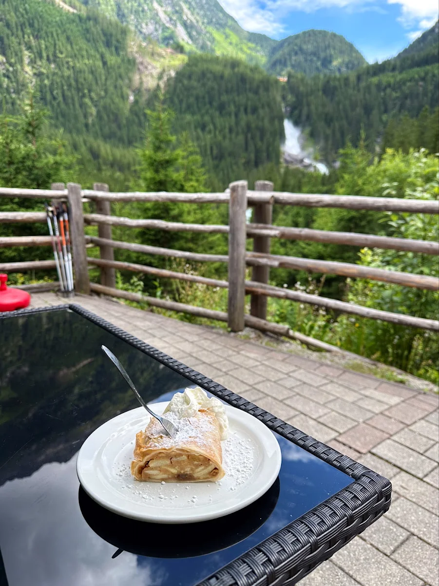 Apple Strudel