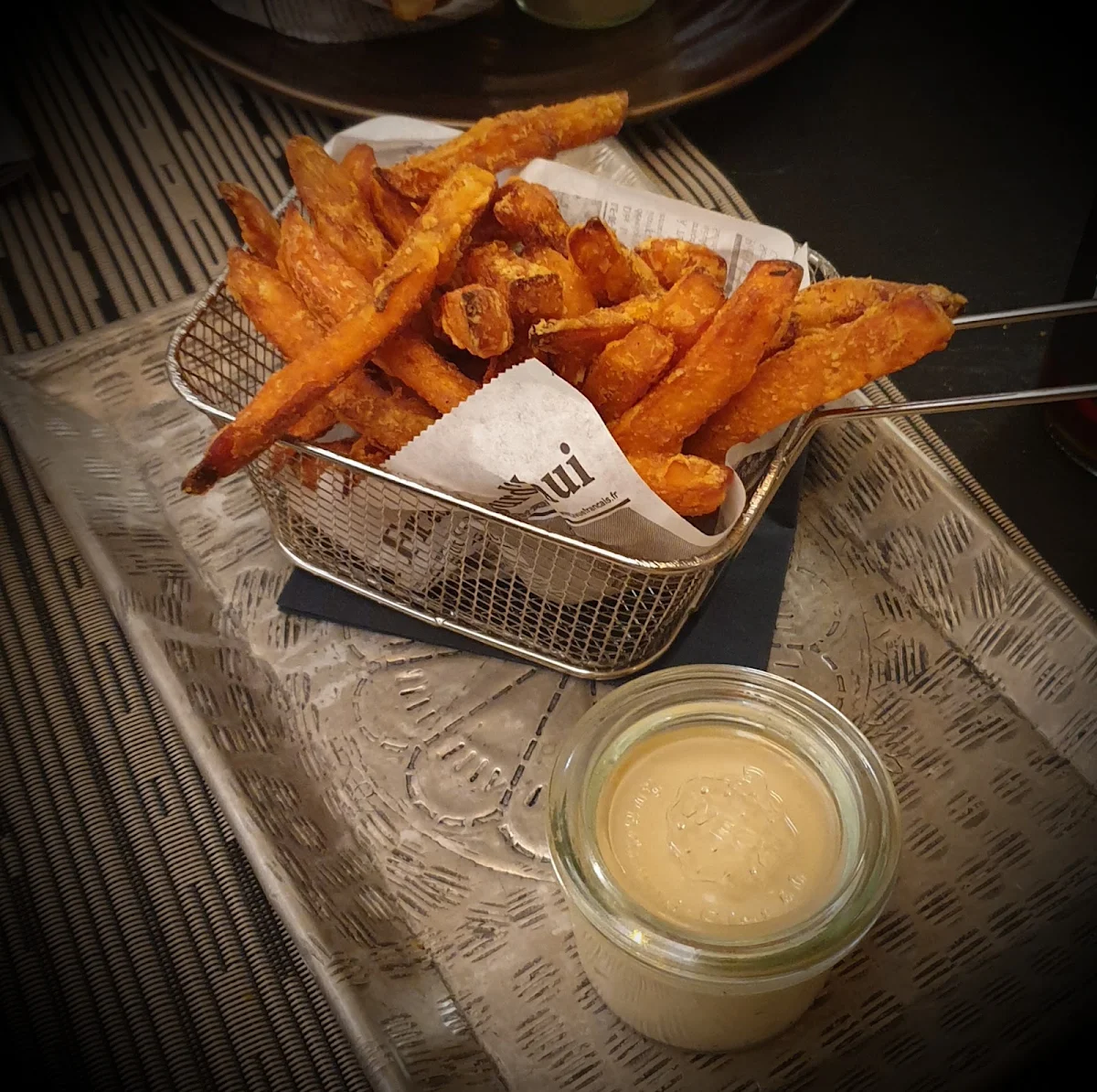 Süßkartoffelpommes