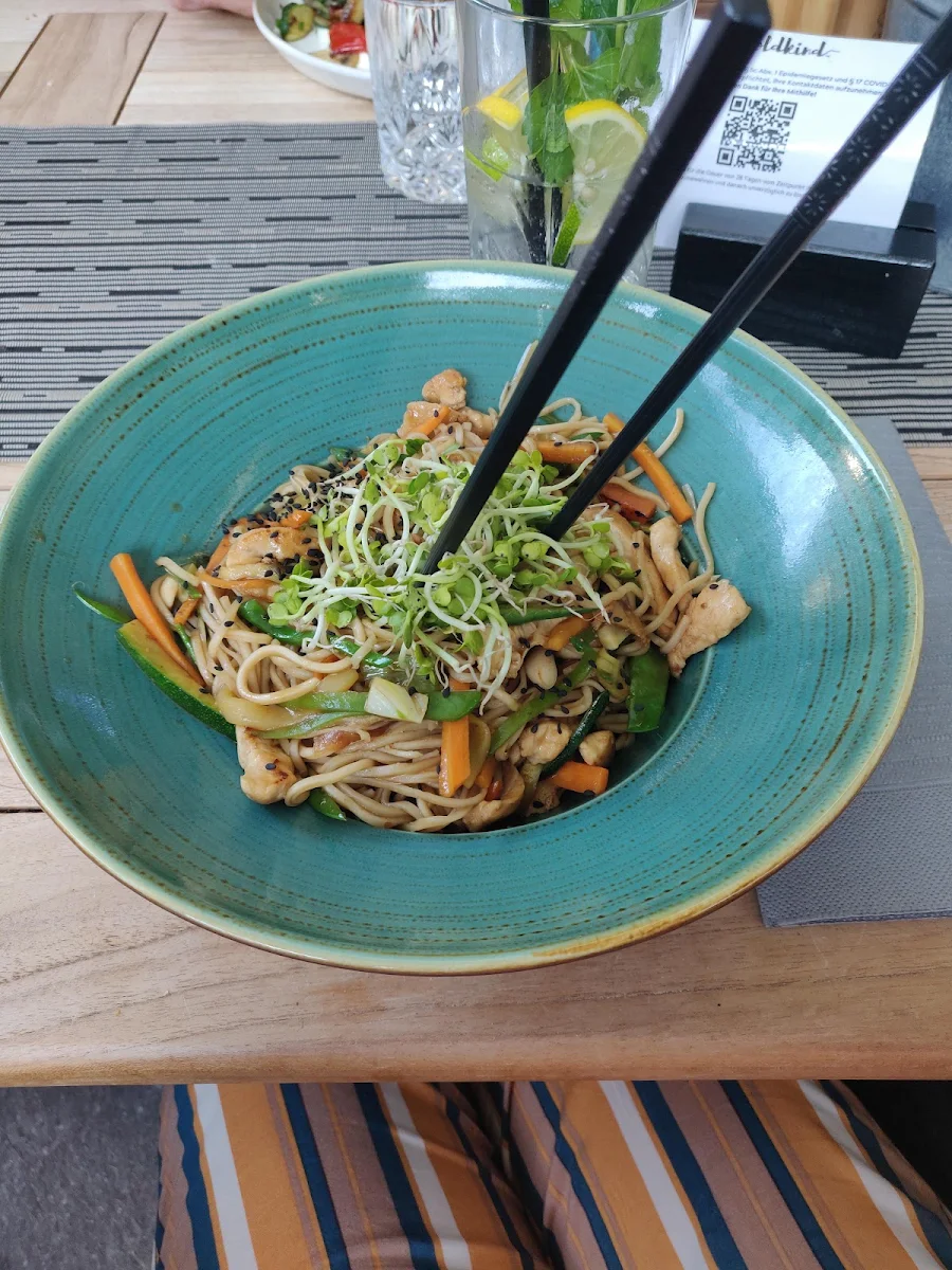 Thai Noodles with Chicken Breast