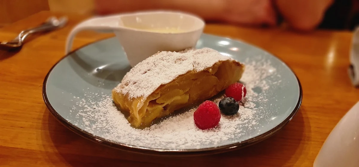 Apfelstrudel