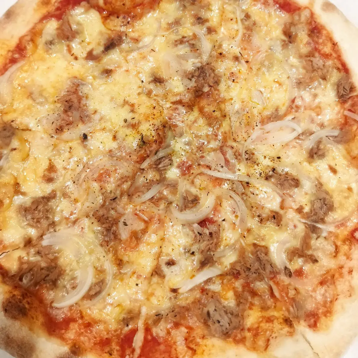 Al Tonno Pizza