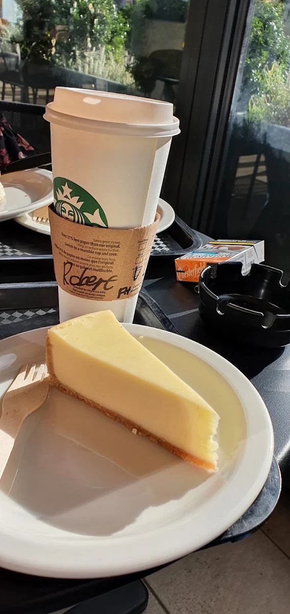Iced Starbucks Blonde Latte