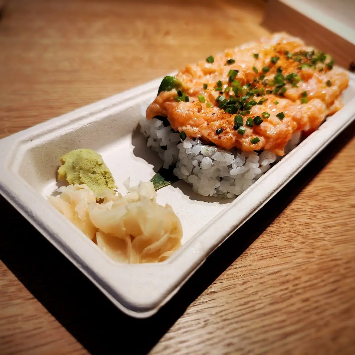 Spicy Salmon Uramaki