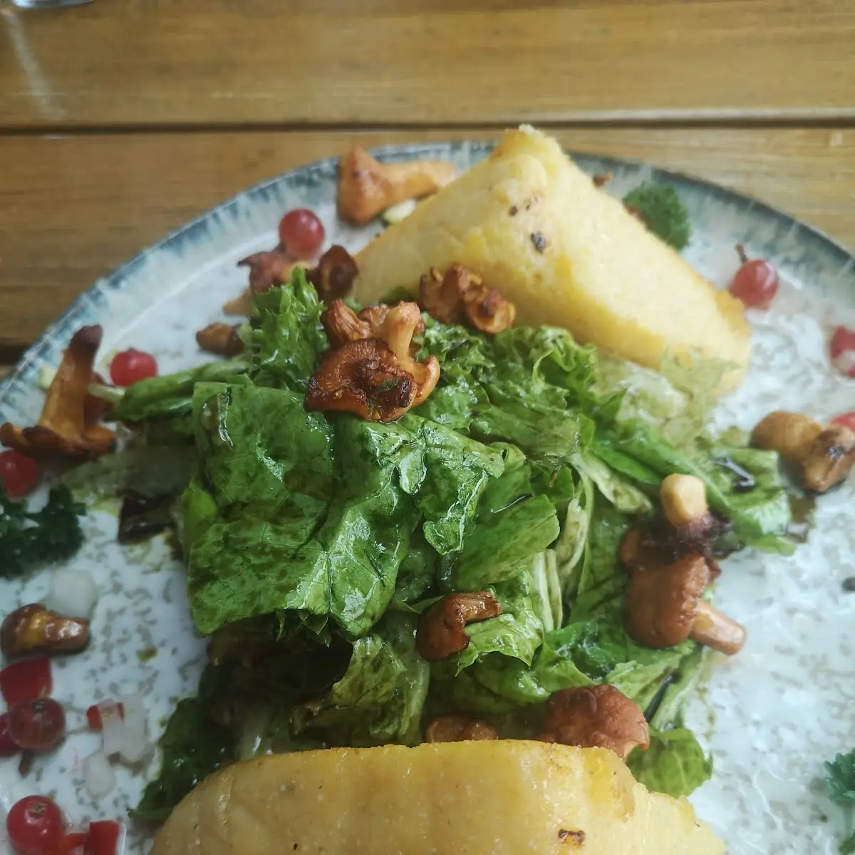 Polenta Mit Eierschwammerl