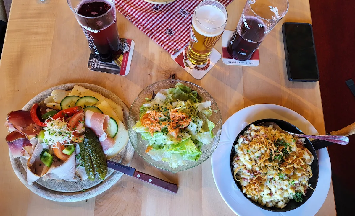 Jausenbrot And Kasnockn