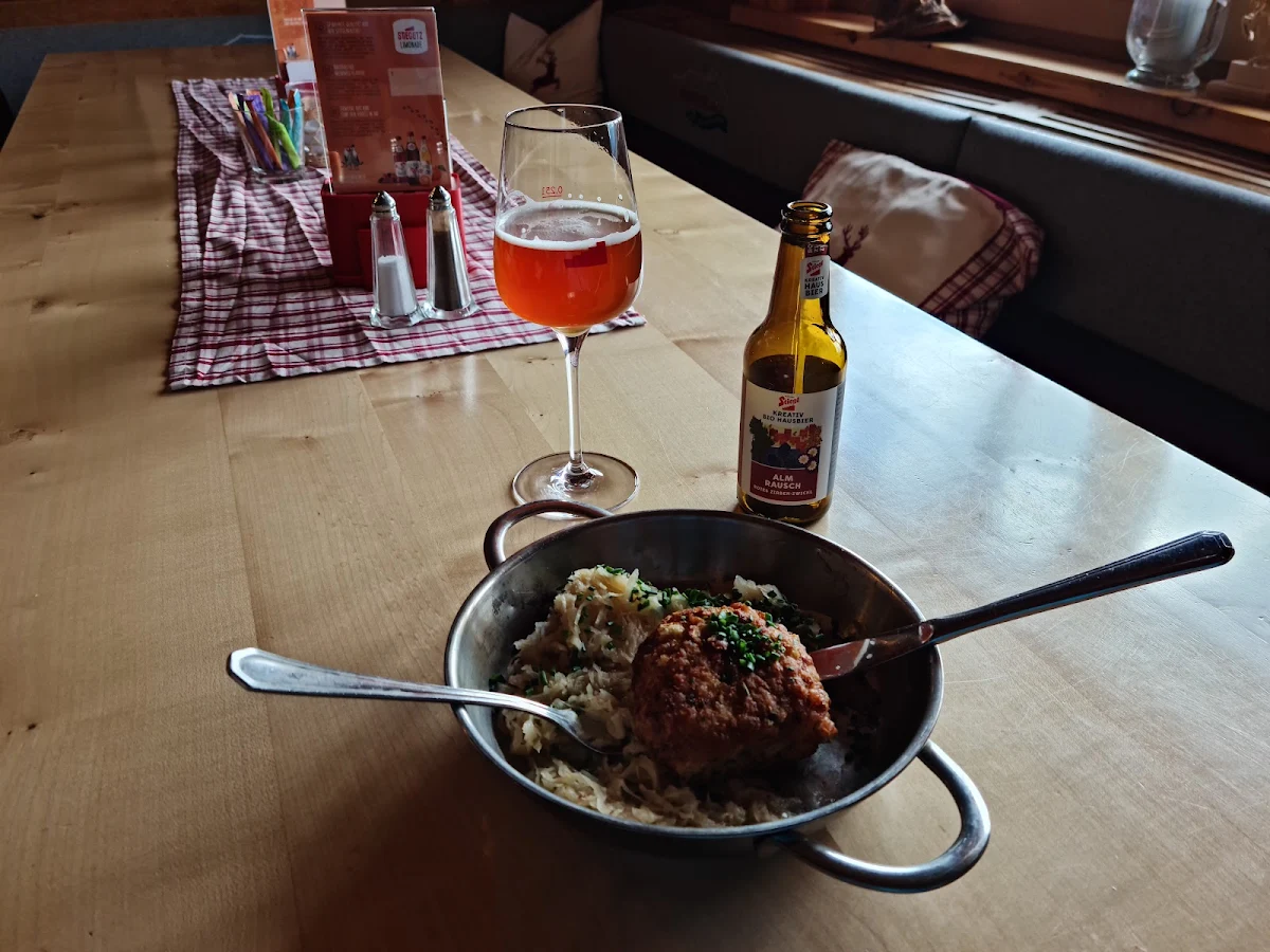 Kaspressknödel Mit Sauerkraut