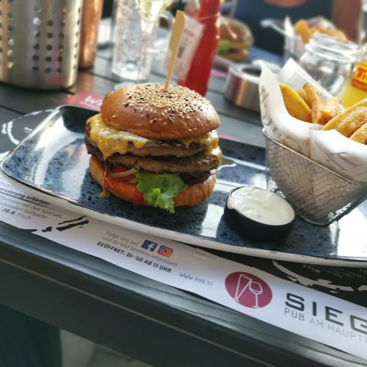 Big Almo Burger