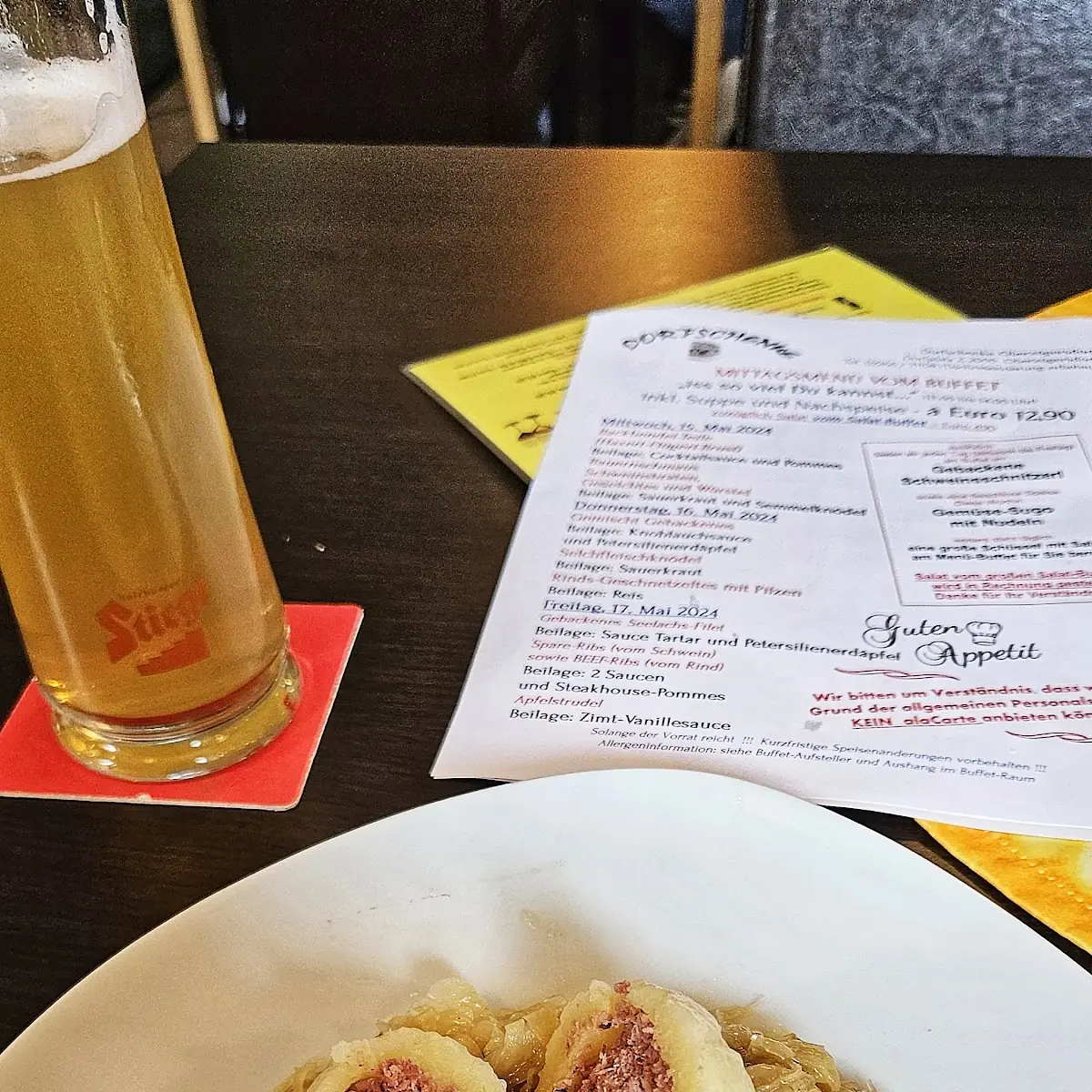 Selchfleischknödel Mit Sauerkraut