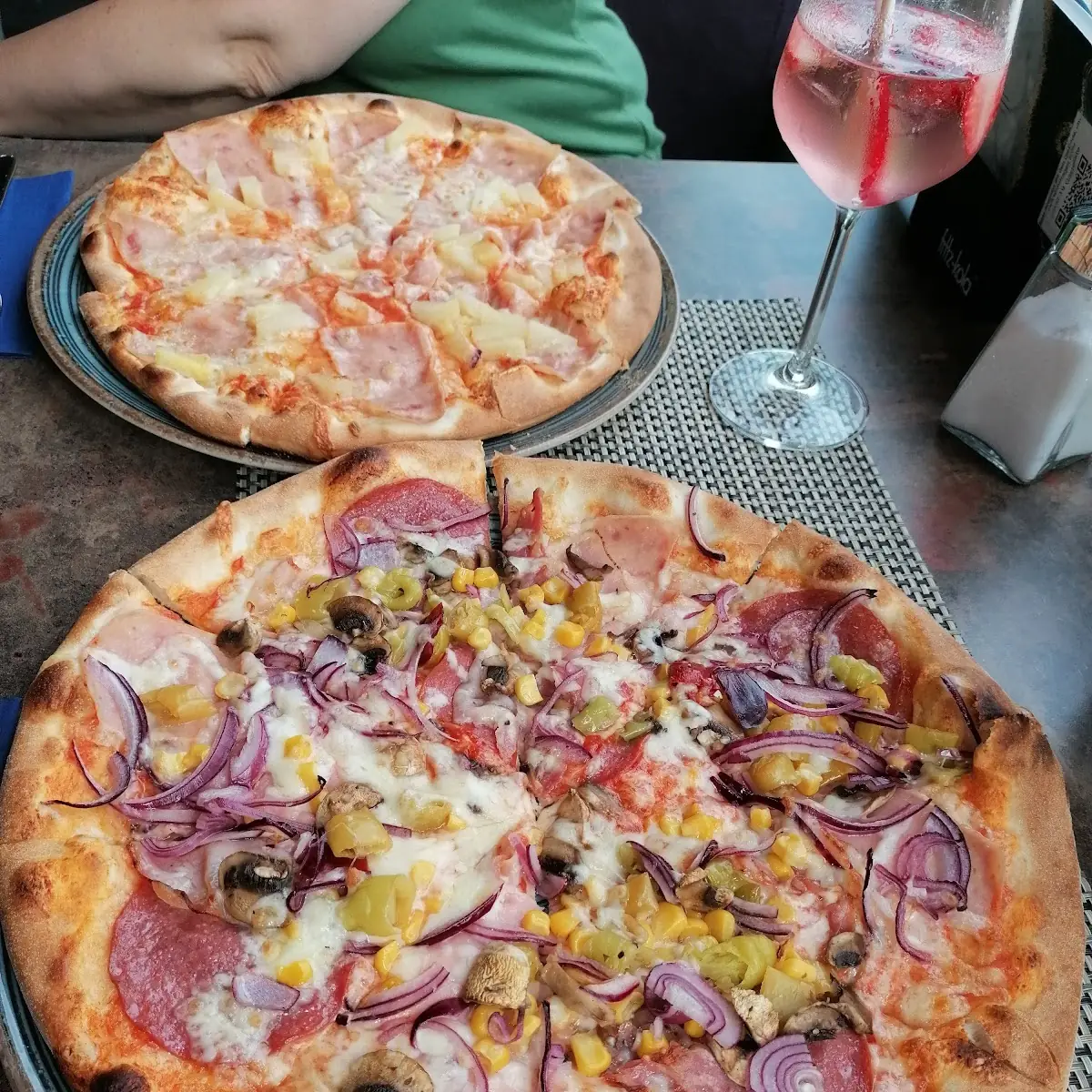 Pizza Thunfisch