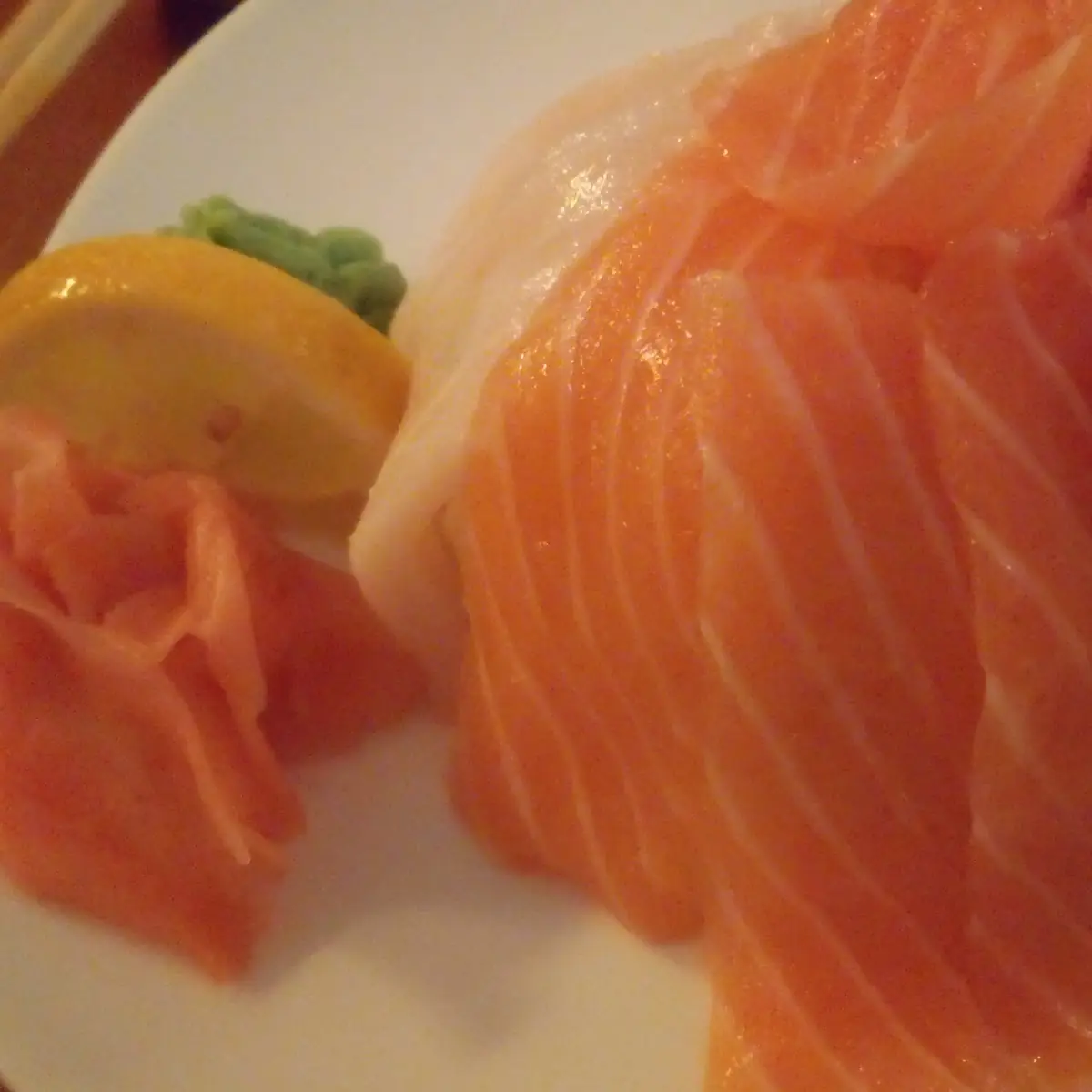 Cirashi Sushi Hitomi