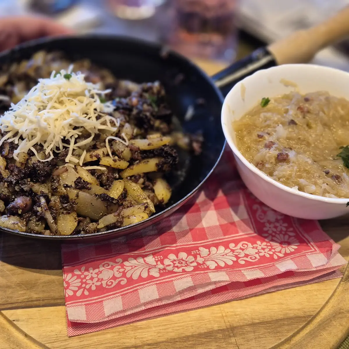 Blutwurst Mit Gröstl