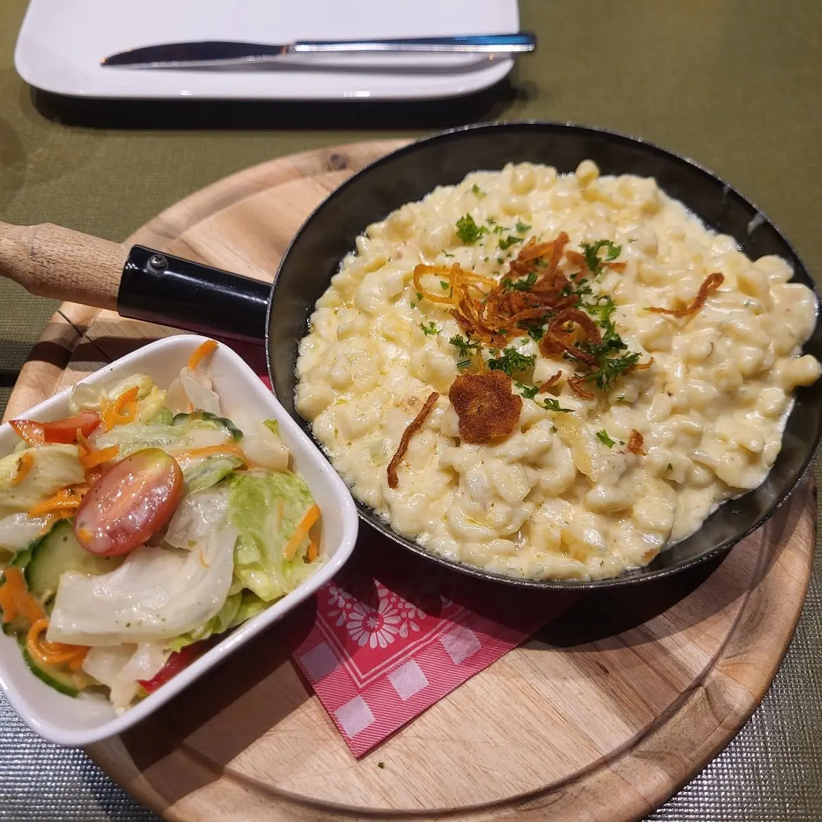 Käsesspätzle
