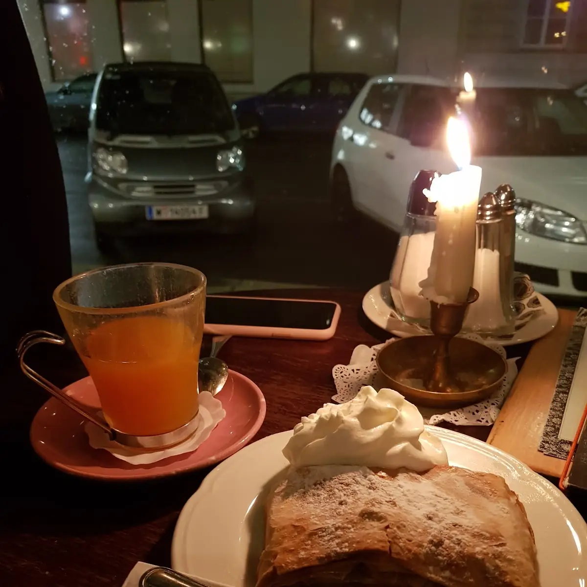 Ofenwarmer Apfelstrudel A C G