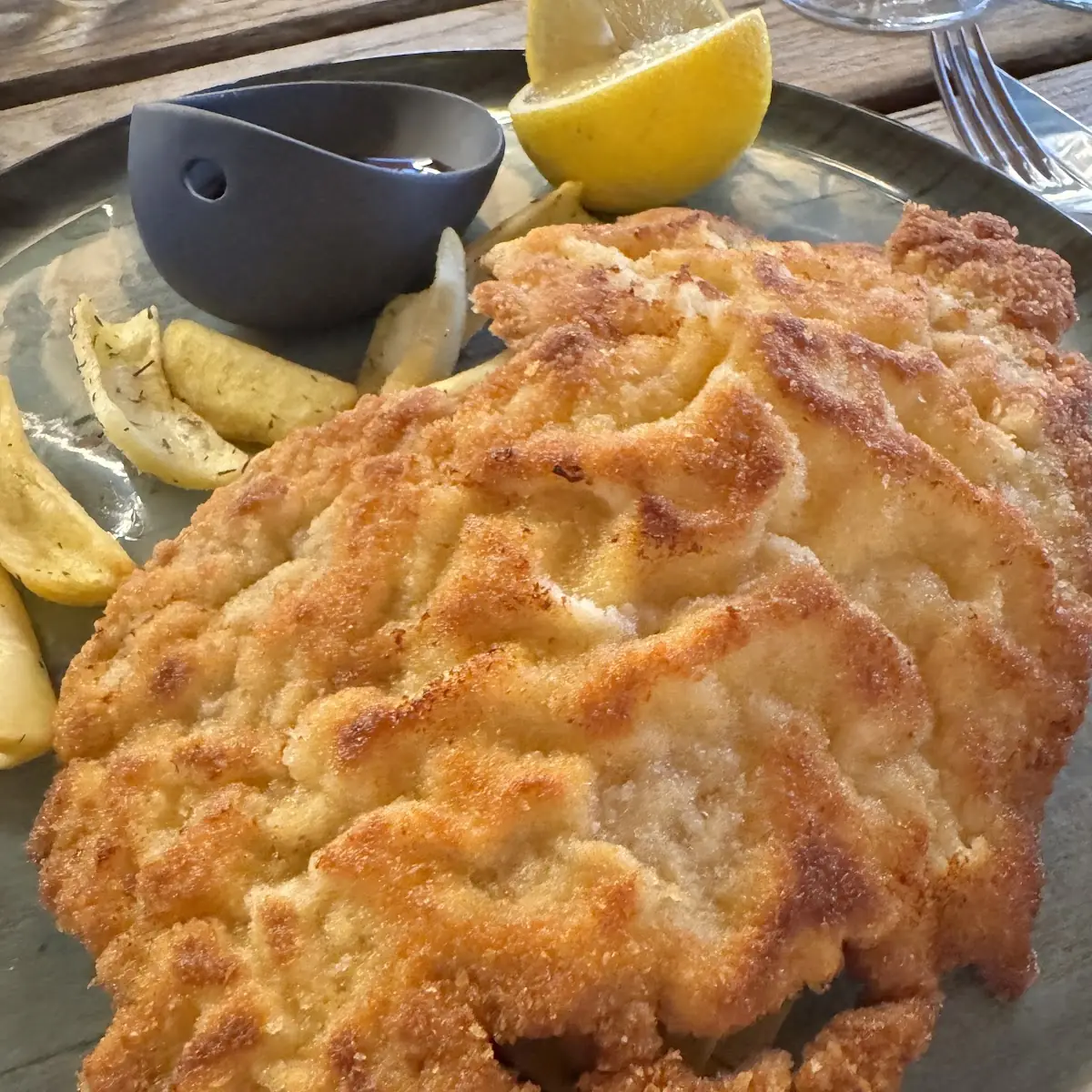 Wiener Schnitzel Mit Pommes