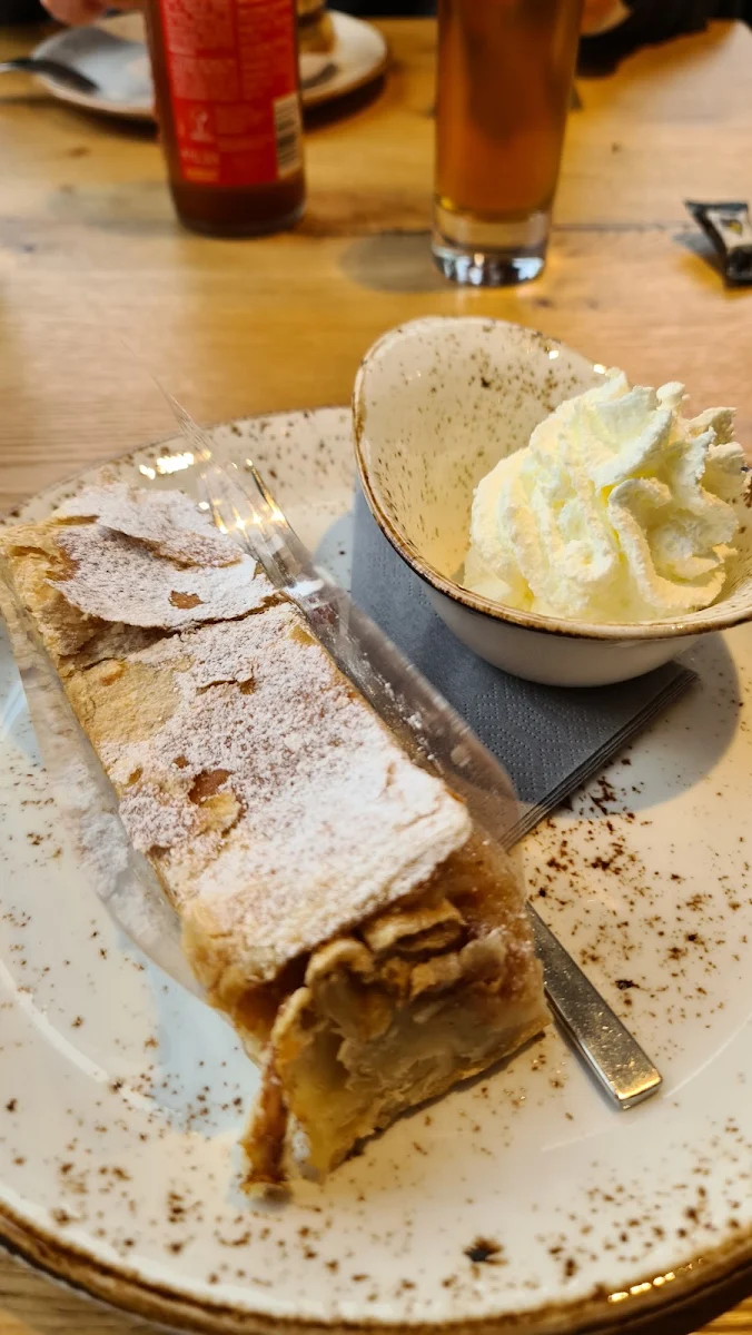 Apfel Strudle