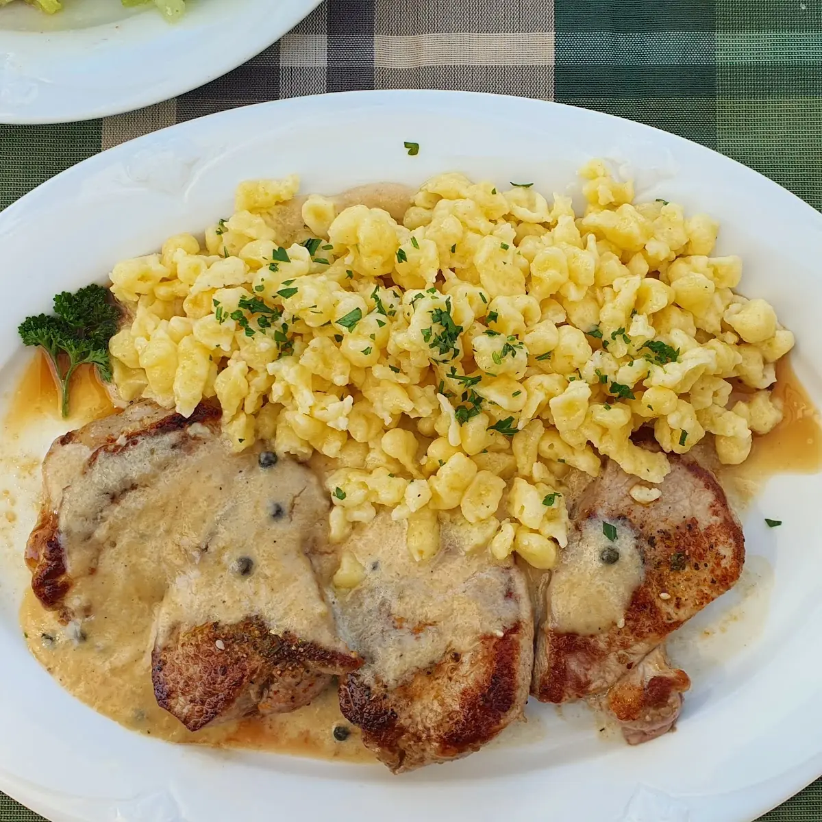 Schweinelendchen Mit Pfefferrahmsoße