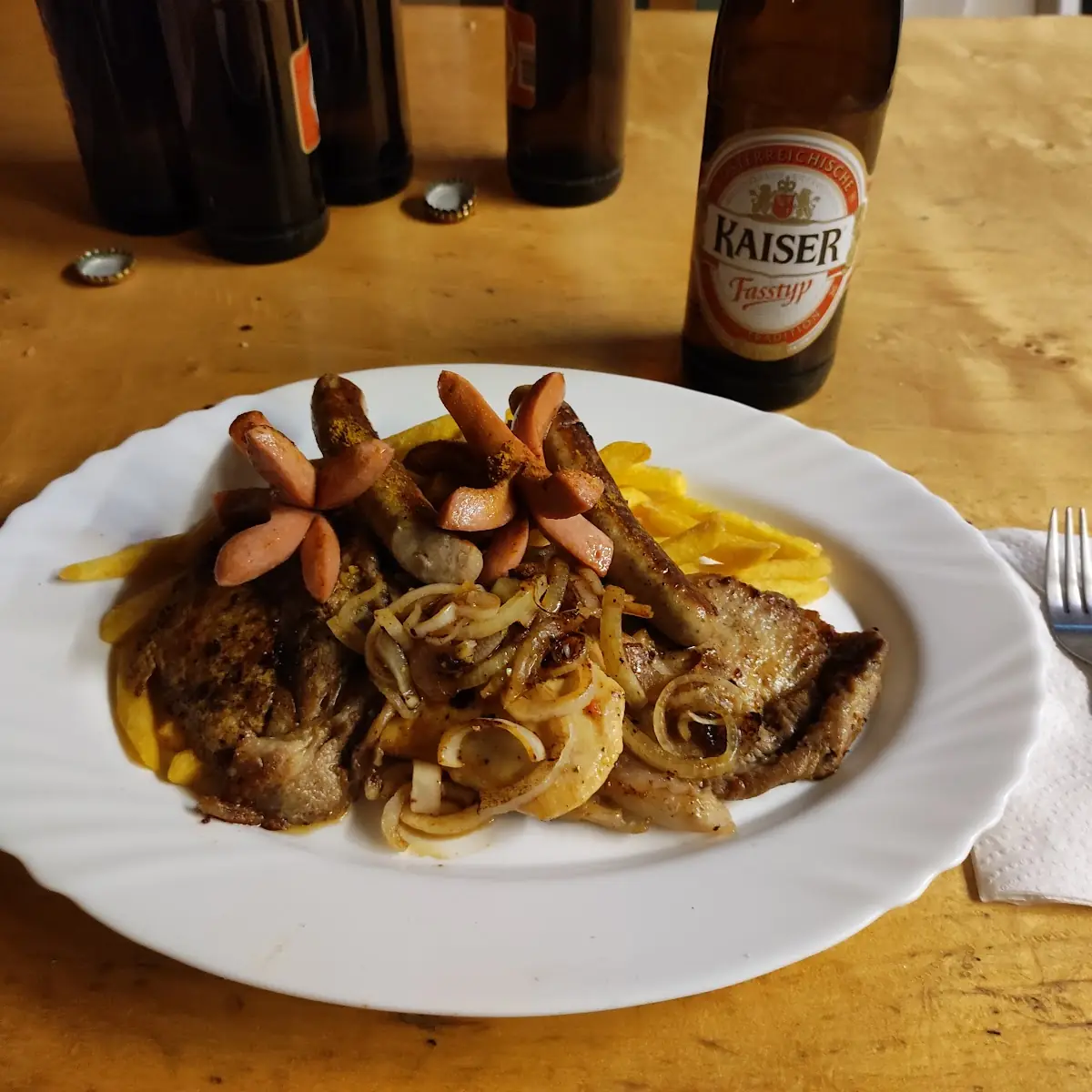 Grillteller Mit Pommes