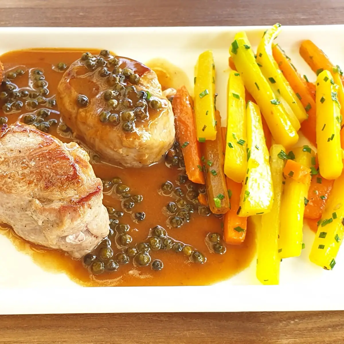 Schweinemedaillons Mit Pfeffersauce