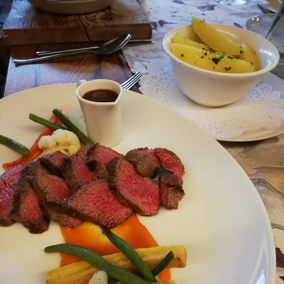 Hanging Tenderloin Steak