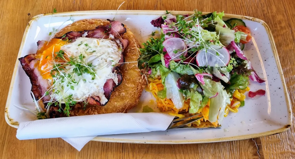 Rösti Mit Speck Und Spiegelei