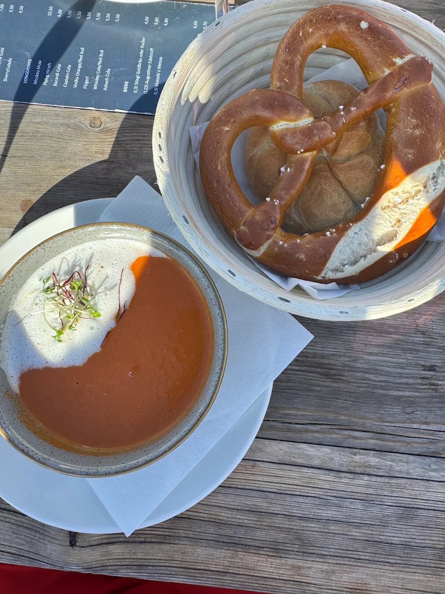 Spicy Tomato and Cream Soup