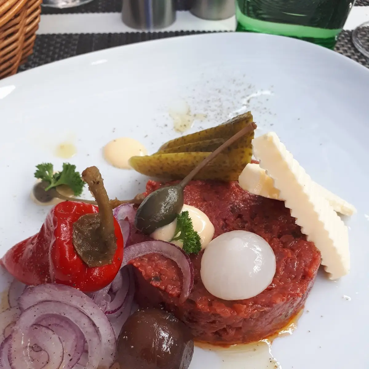 Beef Tartar Kleine Portion